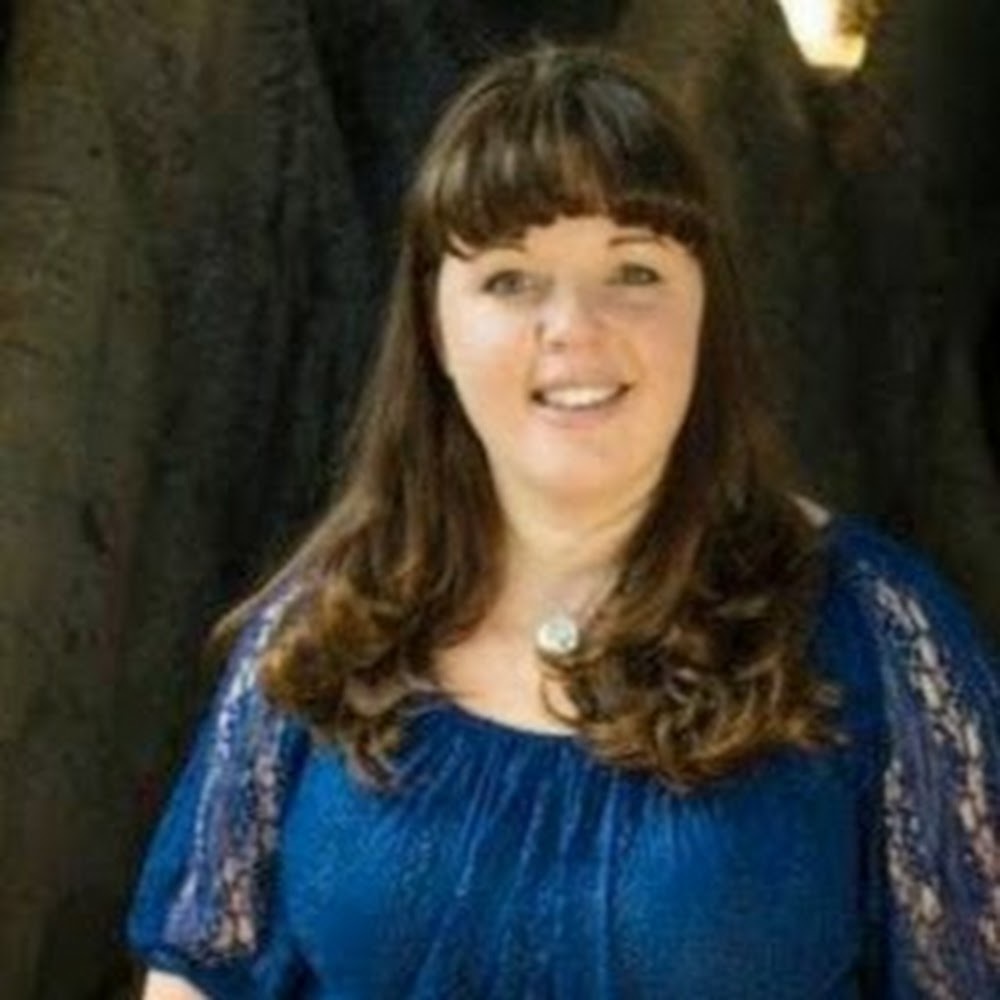 Meet your Posher, Theresa